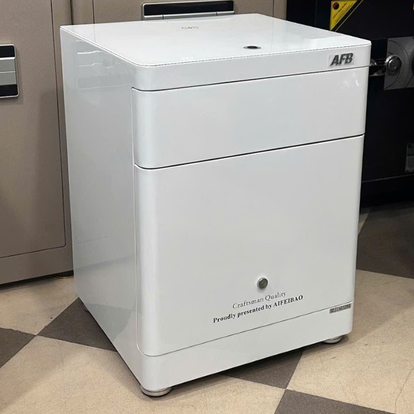 Két sắt AFB HK-55CTG Tab đầu giường bền, đẹp, công nghệ hiện đại