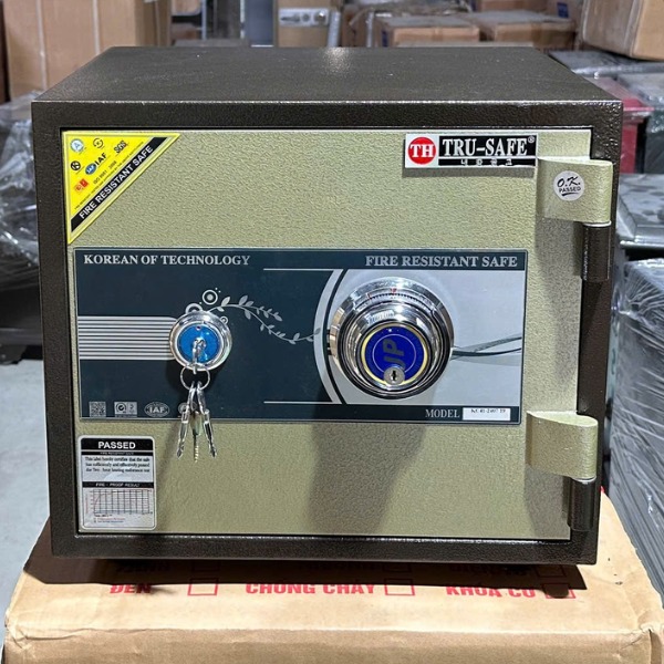 Két sắt Hàn Quốc Trusafe HQ63DM khóa cơ đổi mã phù hợp để trong tủ