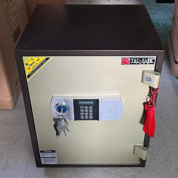 Két Sắt trusafe HQ683ĐT khóa điện tử cho gia đình và công ty