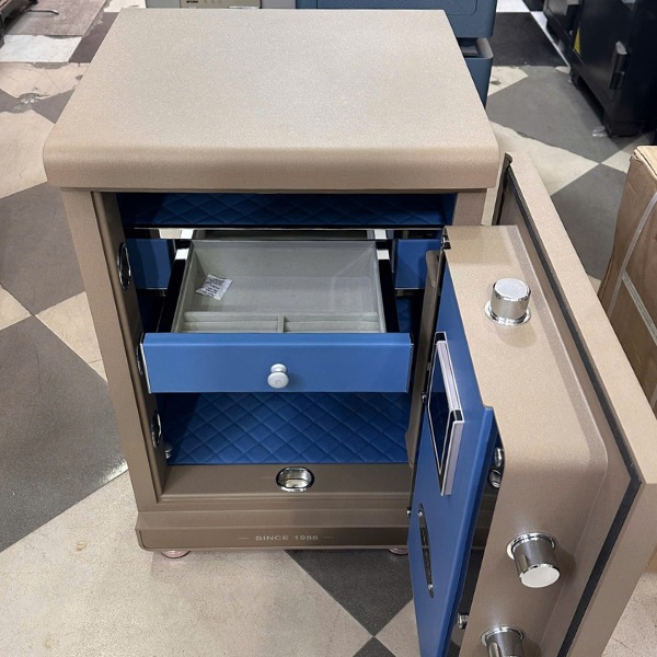 Két sắt Liberty LB68 S5II thông minh có khay trang sức