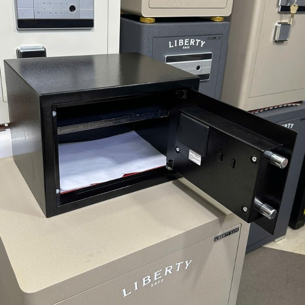 Két sắt Naga BG250 mini vân tay để được giấy tờ