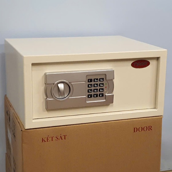 Két sắt mini khách sạn Naga NG200LT màu trắng cao cấp cho gia đình khách sạn