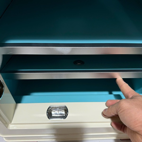 Thiết kế Két sắt Nhập khẩu Hever AIPU XC80 có ngăn hầm bí mật bên dưới