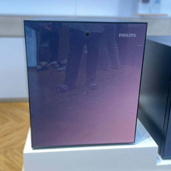 Thực tế két sắt Philips SBX501-5C0 chống cháy màu tím