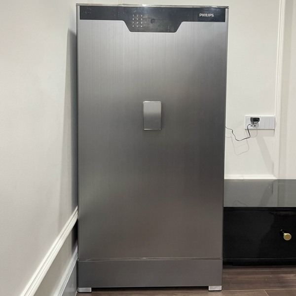 Két sắt Philips SBX702-CB0/CBX vân tay cỡ lớn cao cấp