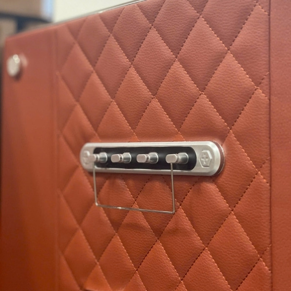 Két sắt PLD900GL-0P thông minh an toàn bọc da PU cao cấp