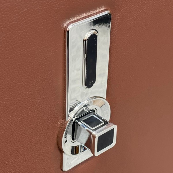 Két Sắt Airlux HK-45LEZW có cảm biến vân tay hiện đại