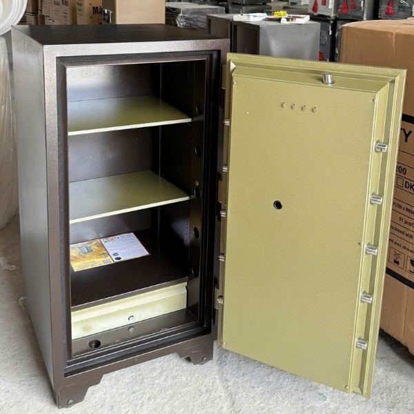 Nội thất két sắt trusafe E306 điện tử rộng để được nhiều hồ sơ tài liệu