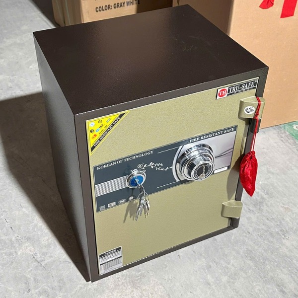 Két Sắt Trusafe HQ68DM khóa cơ đổi mã được gia đình và công ty hay sử dụng