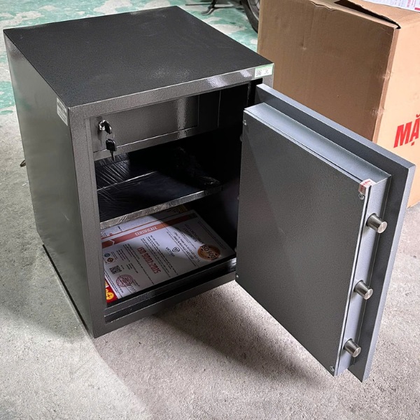 Két sắt Việt Tiệp KW55C an toàn với chốt khóa INOX đặc