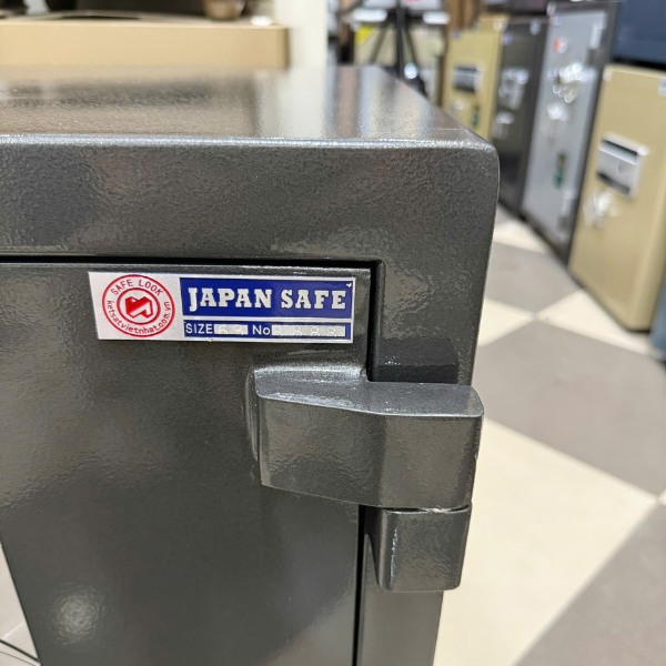 Két sắt siêu cường JP60C khóa cơ an toàn với bản lề nguyên khối