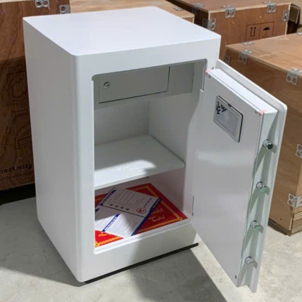 Két sắt Việt Nhật VN-100AK nhận điện khuôn mặt có nội thất rộng 3 ngăn