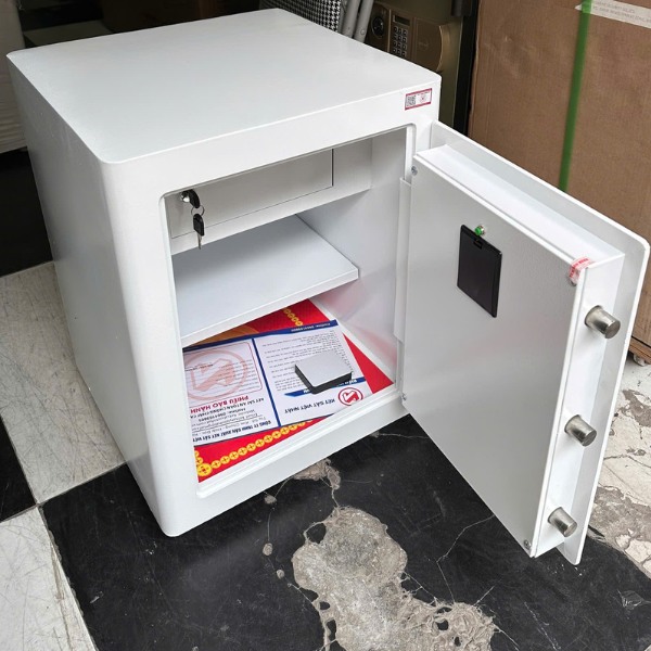 Két sắt Việt Nhật VN-56AH màu trắng có nội thất 3 ngăn