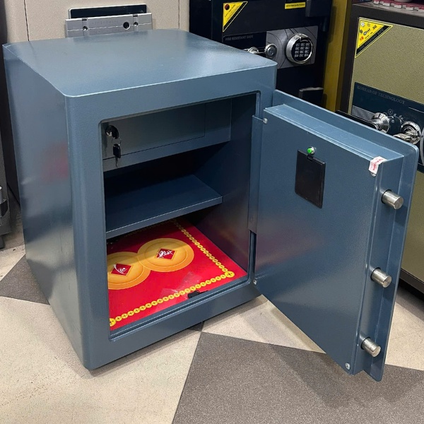 Két sắt Việt Nhật VN-56AH an toàn, đẹp, chống cháy 2000 độ C trong 2 giờ