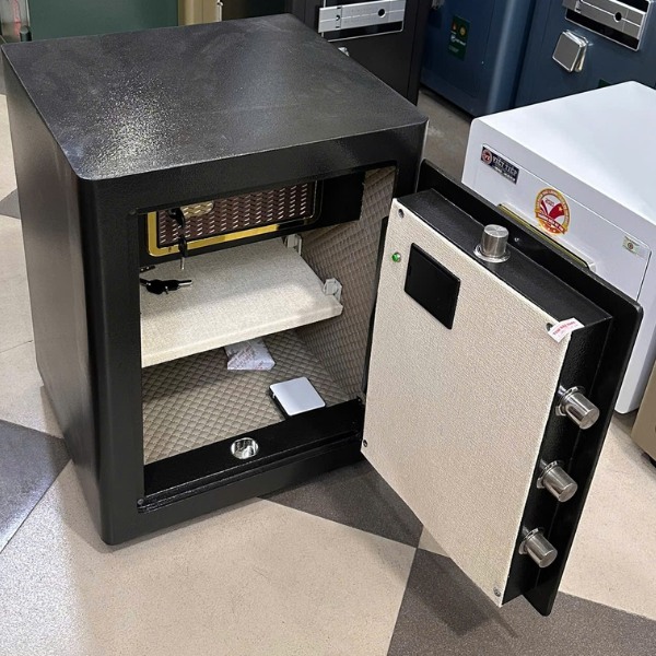 Nội thất két sắt Việt Nhật VN-56AH màu đen