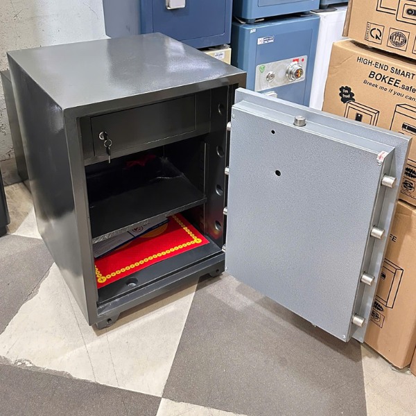 Két sắt Việt Nhật VN99DM khóa cơ có nội thất rộng dùng cho văn phòng và gia đình