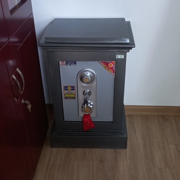 Két sắt Việt Tiệp K40 khóa cơ màu ghi