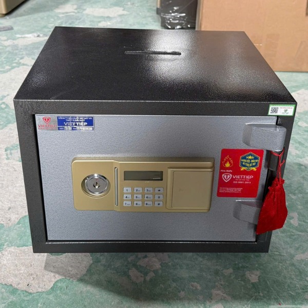 Két sắt Việt Tiệp KA30DT khoét nóc an toàn dễ sử dụng