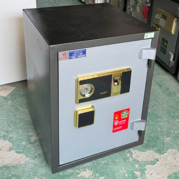 Ảnh thực tế két sắt vân tay Việt Tiệp KW55VT màu ghi