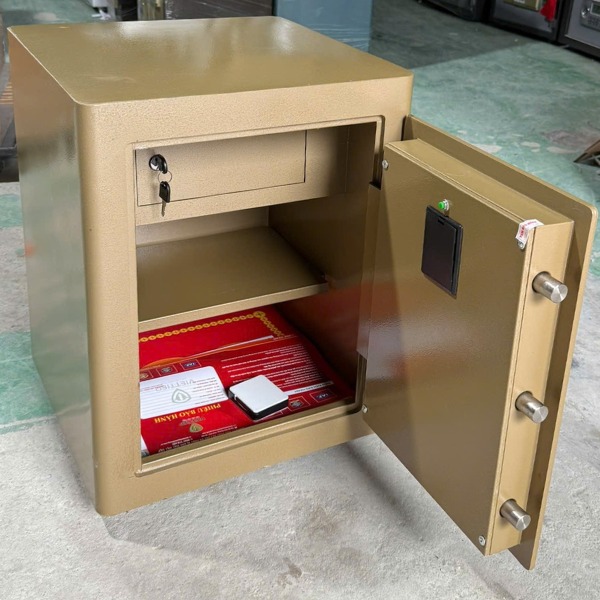 Nội thất két sắt siêu cường Việt Tiệp KW58SCF vân tay màu vàng gold