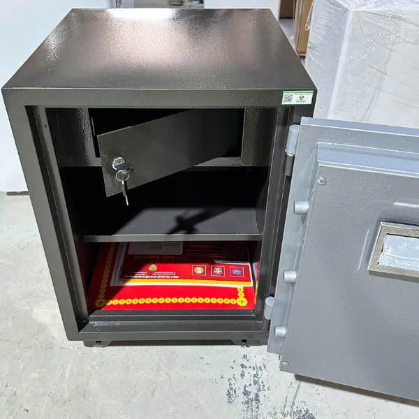 Két sắt Việt Tiệp KW78FID nhận diện khuôn mặt face ID cao cấp nội thất rộng chia 3 ngăn