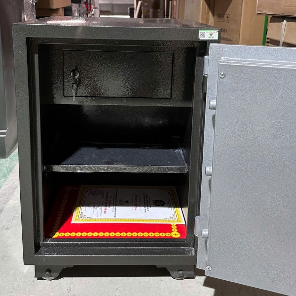 Nội thất két sắt việt tiệp khóa cơ KW79KC khóa cơ chính hãng