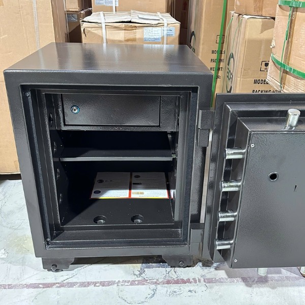 Két sắt welko US68DM có chốt khóa trong chống cắt bản lề