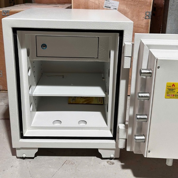 Nội thất két sắt welko US68DM khóa cơ xuất khẩu mỹ