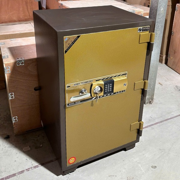 Két sắt Yonus YNS-100E điện tử Hàn quốc cao 1m nặng 210kg an toàn chống cháy