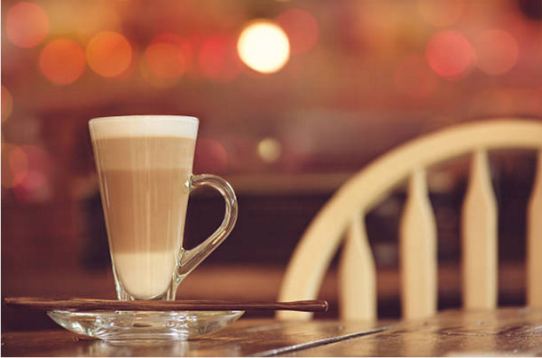 ly-thuy-tinh-cafe-latte-sang-trong