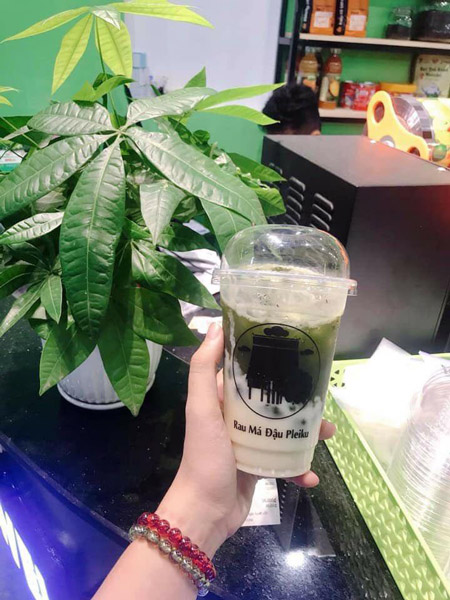 mau-ly-tra-sua-sieu-dep-2020-1