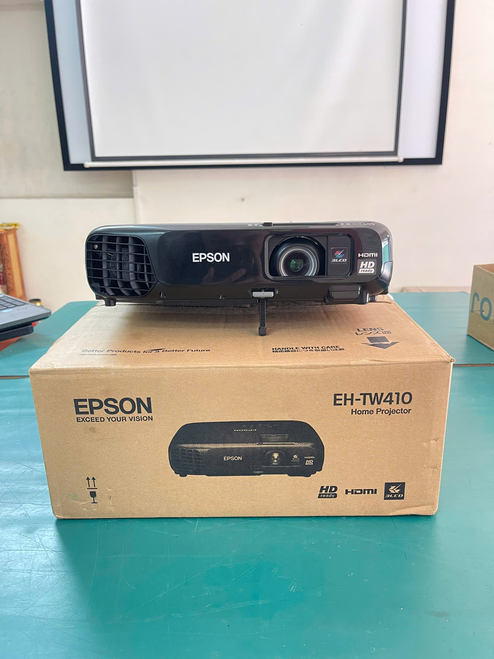 Dịch vụ sửa chữa máy chiếu tại phường Hoàn kiếm