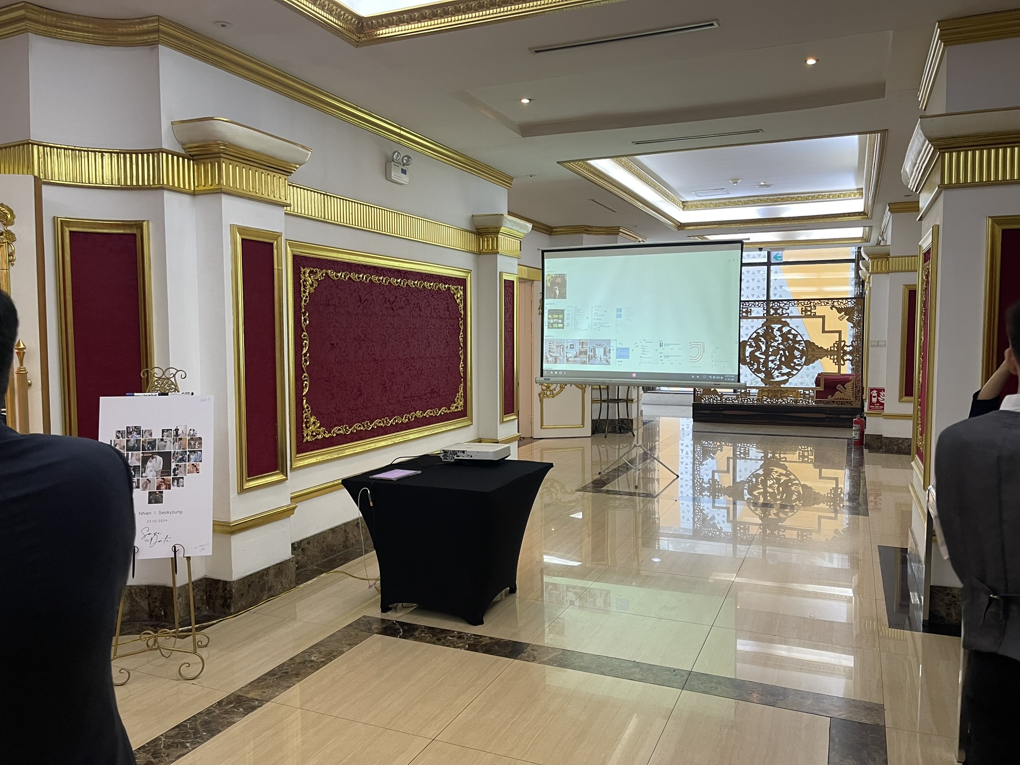 Cho thuê máy chiếu sự kiện