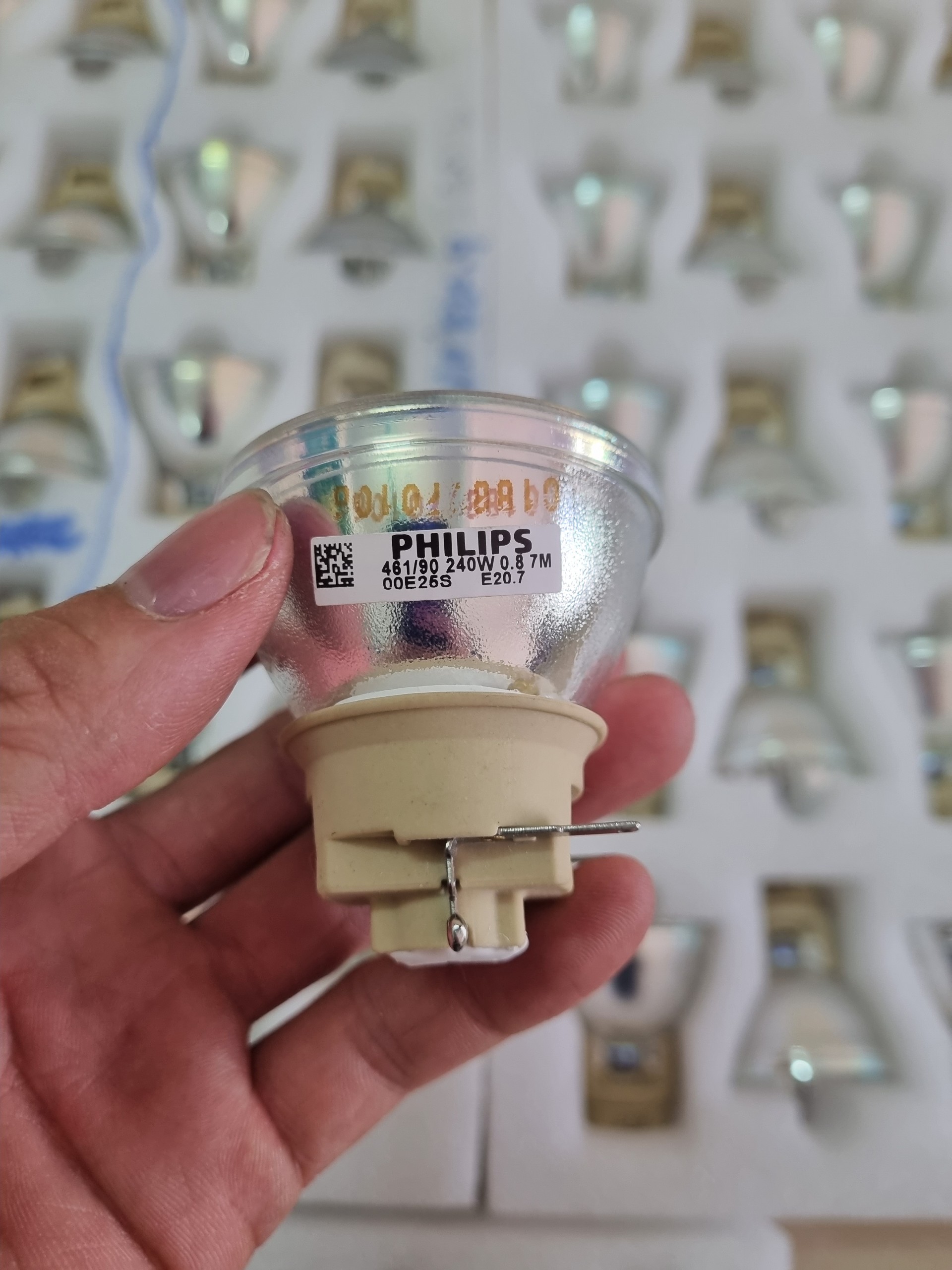 Bóng đèn máy chiếu