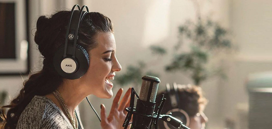 Tai Nghe Kiểm Âm AKG K72 chuyên dùng Podcast Livestream hcm