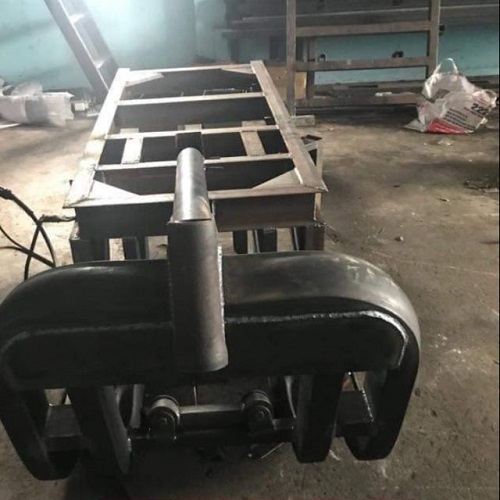 Khung xe là phần chịu lực chính