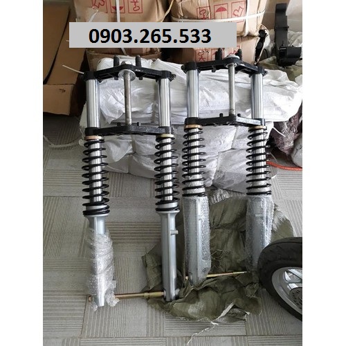 Giá phuộc xe ba gác