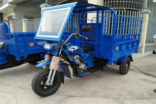 Giá xe ba gác có mái che phụ thuộc vào nhiều yếu tố