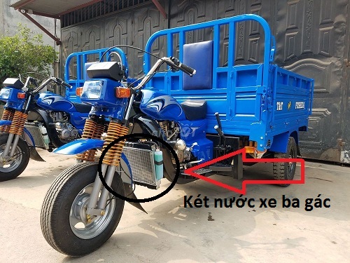 Két nước xe ba gác