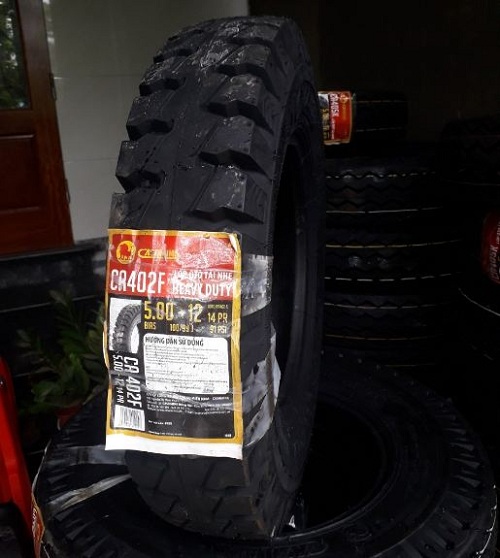 Lốp cao su tổng hợp