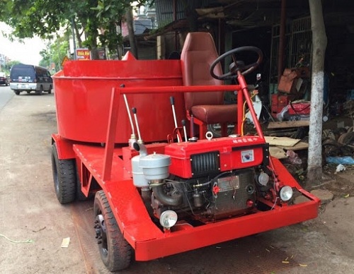 Máy trộn bê tông tự hành 1 khối