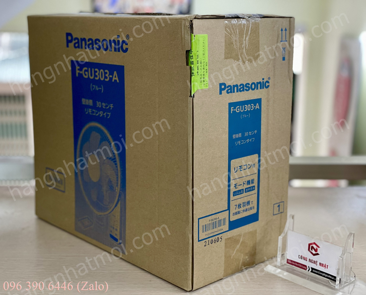 Quạt treo tường Panasonic F-GU303