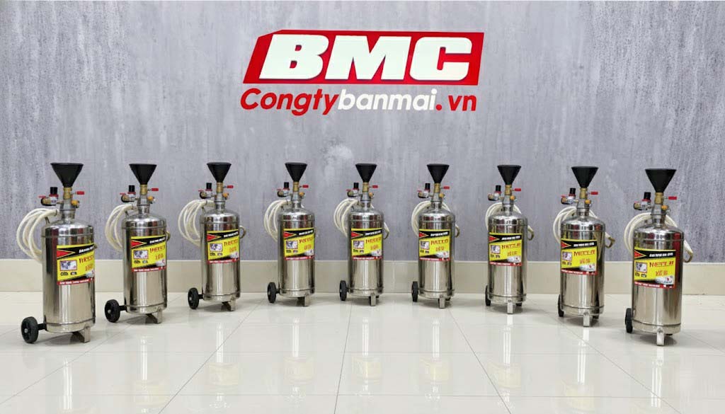 Hình ảnh máy phun bọt tuyết rửa xe, Máy phun bọt tuyết rửa xe