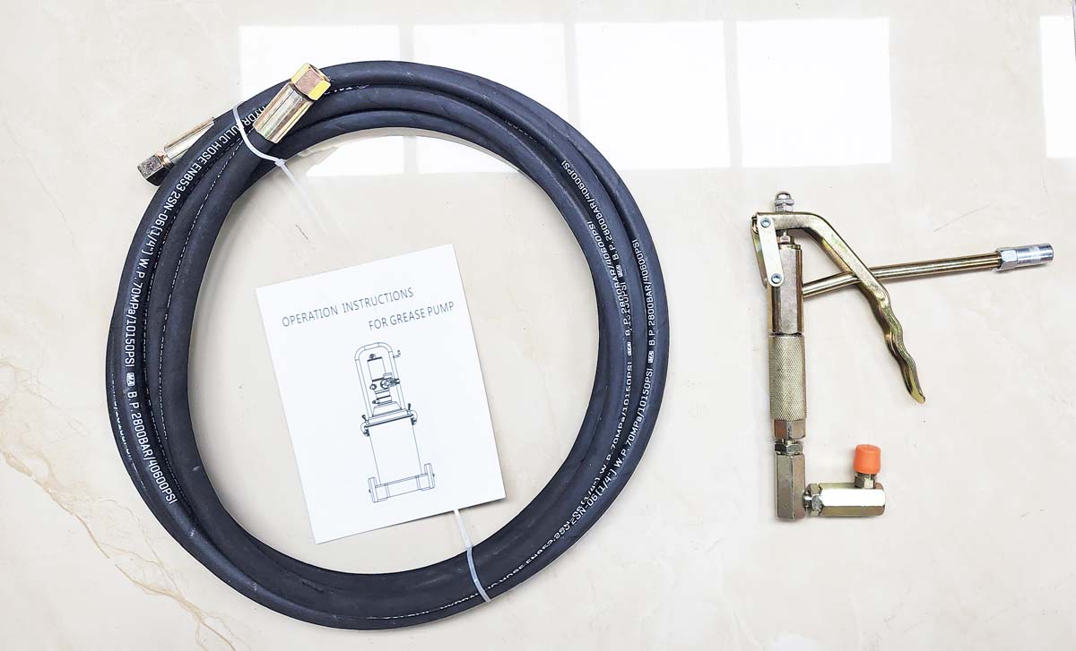 Phụ kiện của máy bơm mỡ bò bằng hơi 35 lít Masada MD-635