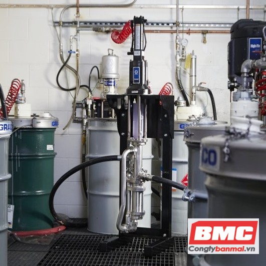 Ứng dụng của máy bơm mỡ trong các ngành công nghiệp