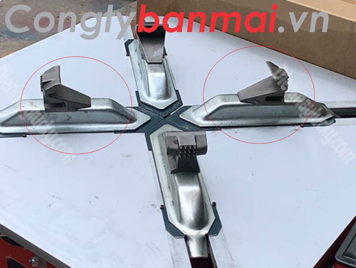 vấu kẹp lốp bị đơ