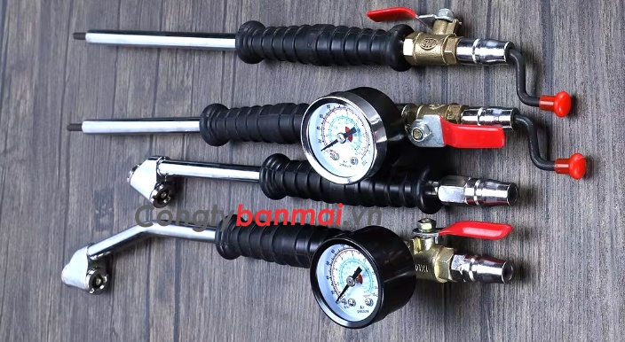 bơm lốp nhanh đầu cong 2 đầu bơm có đồng hồ báo áp suất lốp