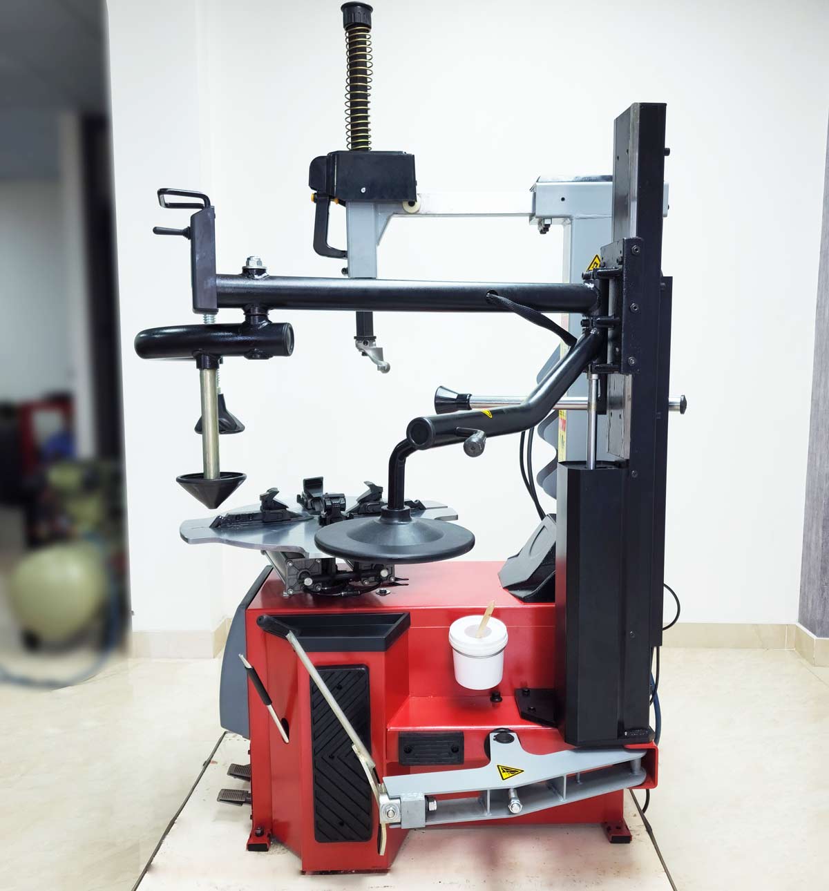 Máy làm lốp xe ô tô tự động TC-1528