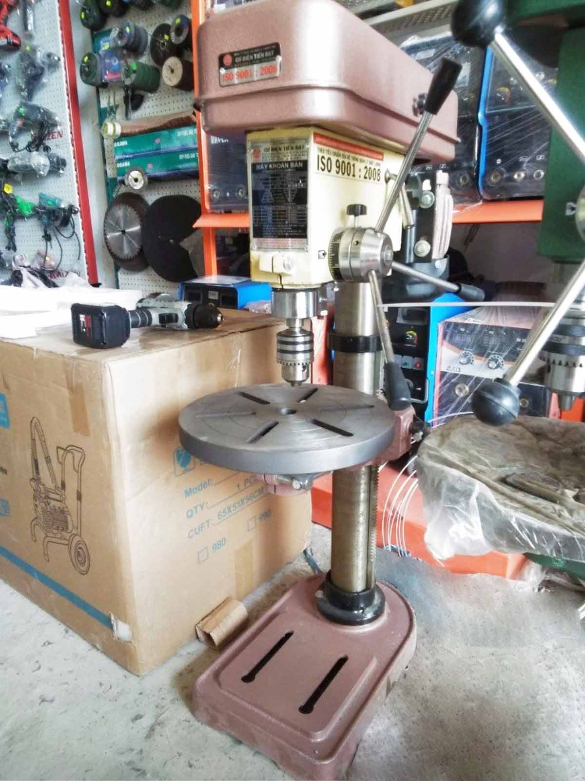 Khoan Bàn Tiến Đạt 1HP-1M-220V