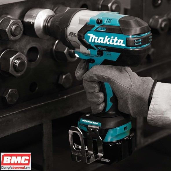 Súng Siết Bu Lông Dùng Pin Makita DTW1001Z